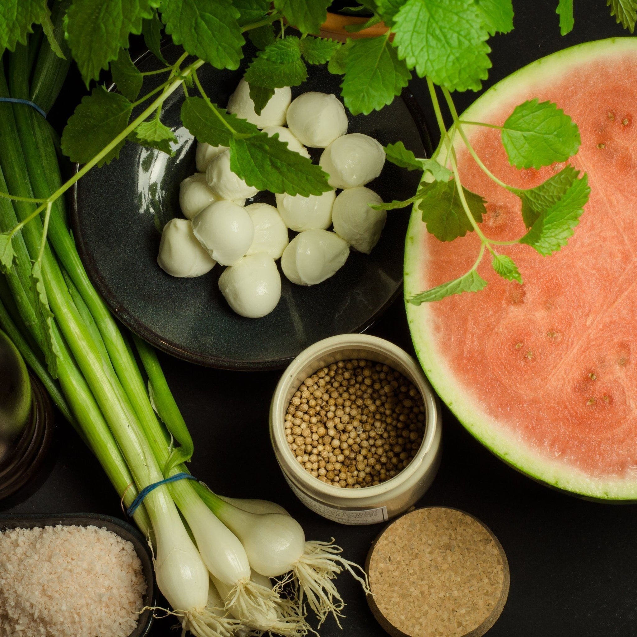 Leichter, sommerlicher Melonensalat mit Mozzarella