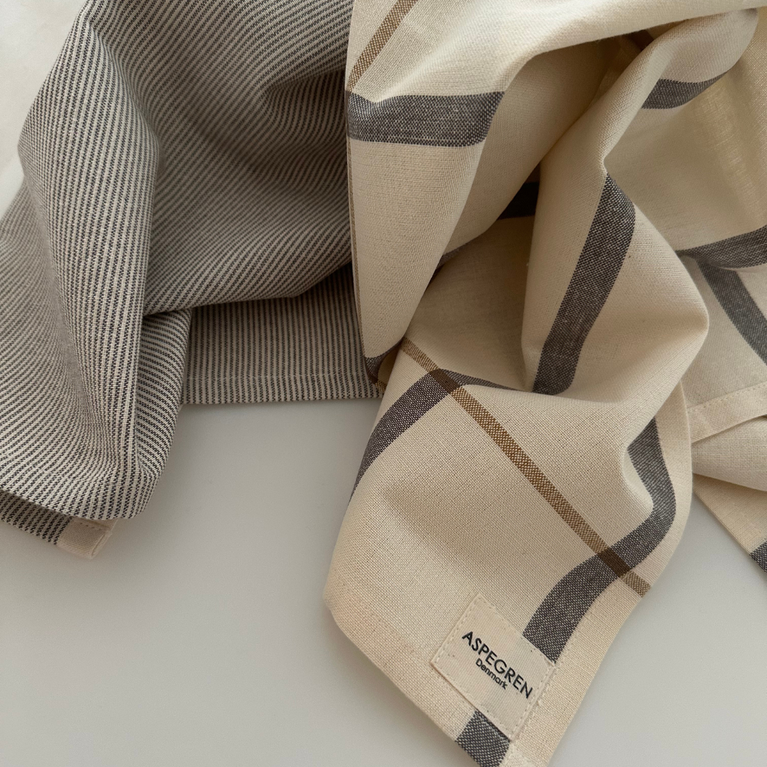 Geschirrtuch Strada aus Bio-Baumwolle Farbe: Pfeffer